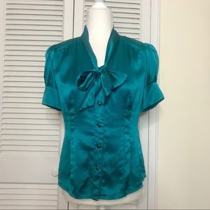 Petite Banana Republic 100% silk teal green blouse